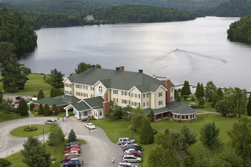 Auberge Du Lac-A-L'Eau-Claire Saint-Alexis-des-Monts Exterior foto